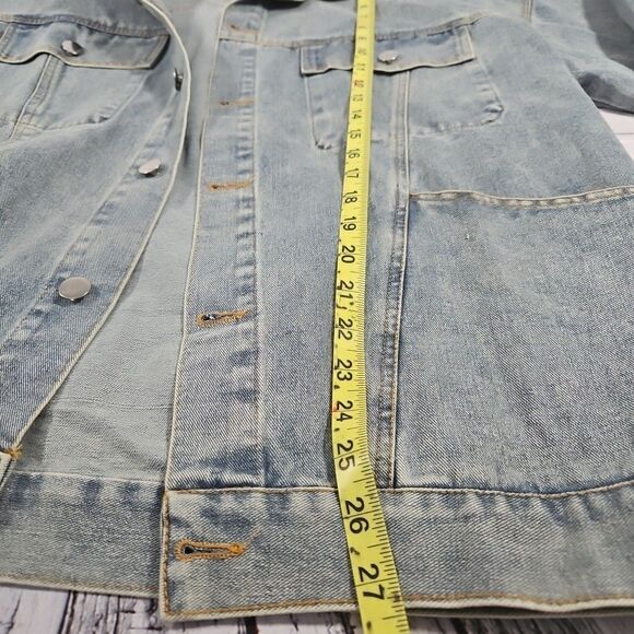 Midway Denim Jacket New Loose Fit Light Blue SIZE Large with pockets - Picture 5 of 10